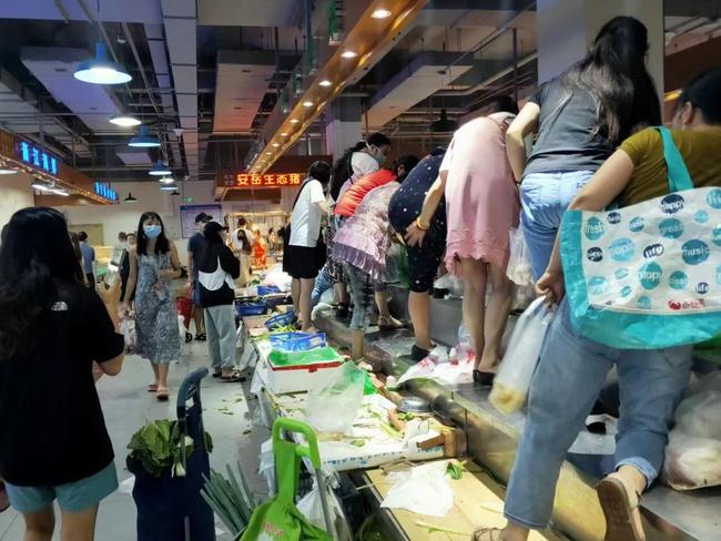 People shopping in the city of Chengdu in China. Picture: Twitter