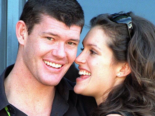 Media executive James Packer with fiancee actor Kate Fischer at 1998 Australian Grand Prix 08 Mar 1998.