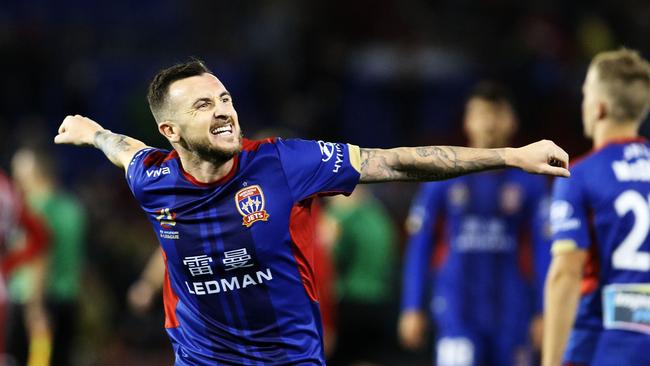 Roy O'Donovan of the Jets celebrates the win after the A-League Semi Final match