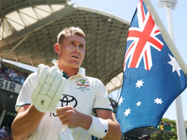 ADELAIDE, AUSTRALIA - DECEMBER 07: Marnus Labuschagne of Australia prepares to bat during day two of the Men's Test Match series between Australia and India at Adelaide Oval on December 07, 2024 in Adelaide, Australia. (Photo by Robert Cianflone/Getty Images)