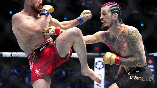 LAS VEGAS, NEVADA - SEPTEMBER 14: (R-L) Sean O'Malley strikes Merab Dvalishvili of Georgia in the UFC bantamweight championship fight during the UFC 306 at Riyadh Season Noche UFC event at Sphere on September 14, 2024 in Las Vegas, Nevada. (Photo by Chris Unger/Zuffa LLC)