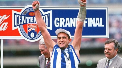 Wayne Schwass with his 1996 premiership medal. Picture: Twitter/Wayne Schwass