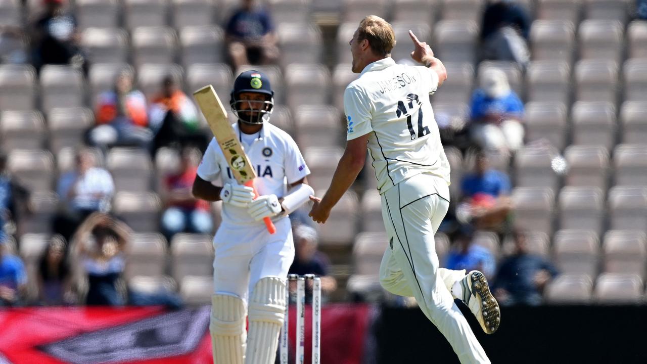 The World Test Championship final between India and New Zealand is heading towards a thrilling finale. FOLLOW LIVE!