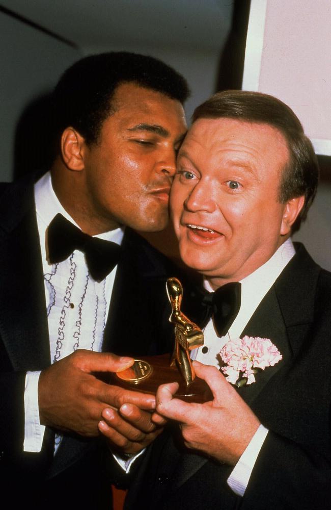 Bert Newton and Muhammad Ali with Newton’s Gold Logie.