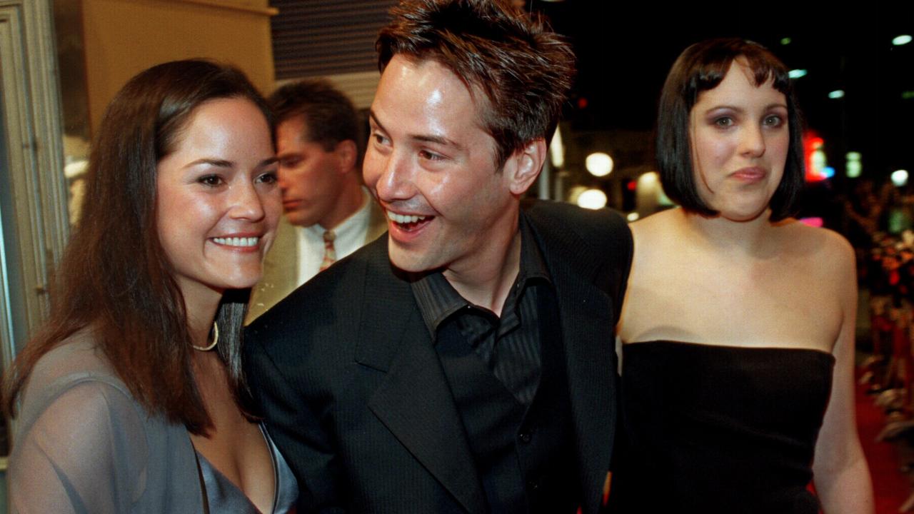 Keanu Reeves pictured with his two sisters Kim Reeves (L) &amp; Karina Miller (R) for the world premiere of The Matrix in 1999. Reev/Fam Mill/Fam Reeves/Actor