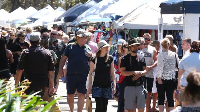 The Palm Cove markets were held on Father's Day along Williams Esplanade. PICTURE: BRENDAN RADKE