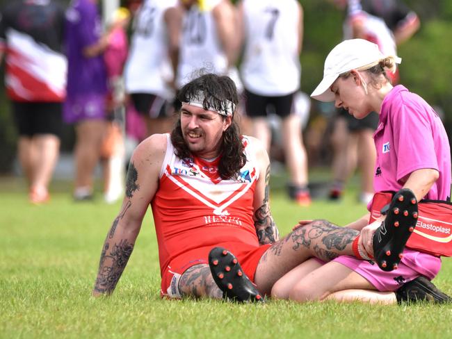 Waratah's Lewis Stanton, during his Men’s Premier League debut in Round 3, has kicked 44 goals from 11 games in Men's Premier League Reserves. Picture: Tymunna Clements / AFLNT Media.