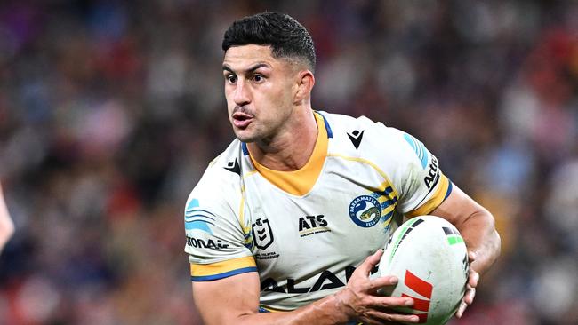 BRISBANE, AUSTRALIA - MAY 19: Dylan Brown of the Eels runs the ball during the round 11 NRL match between Melbourne Storm and Parramatta Eels at Suncorp Stadium, on May 19, 2024, in Brisbane, Australia. (Photo by Bradley Kanaris/Getty Images)