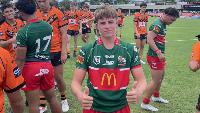 Ezekiel Jones of Wynnum-Manly is Broncos signed.