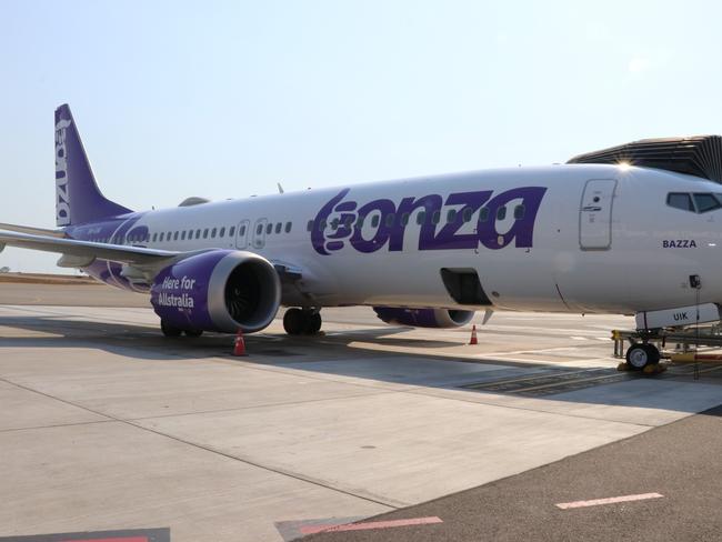 Bonza touches down at Darwin International Airport for a previous proofing flight. Pictures: Darwin International Airport