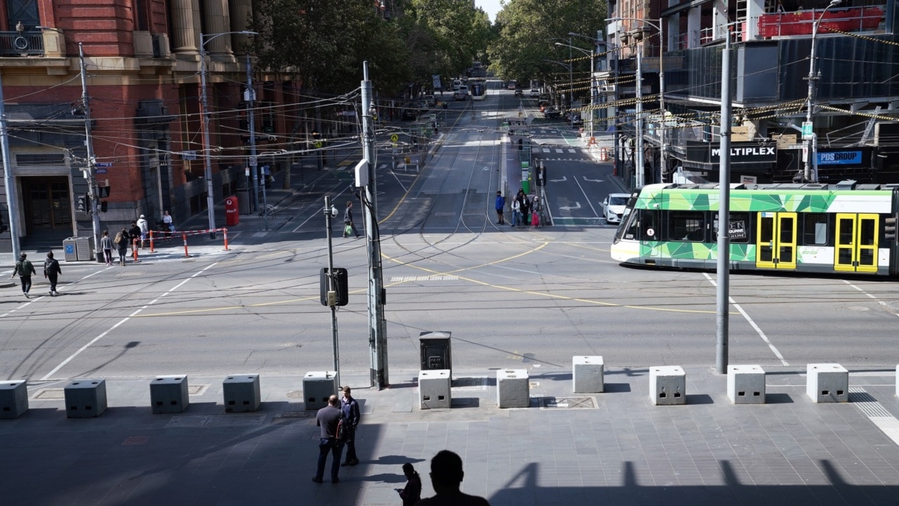 Melbourne CBD transformed into dining precinct for NYE celebrations