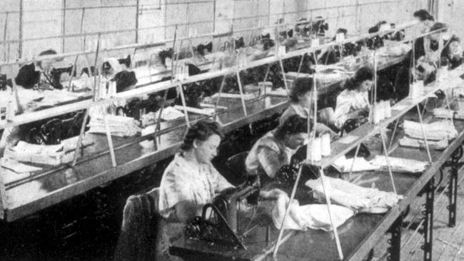 Women factory workers at Lightgow west of Sydney in the late 1940s. It was not until 1975 that the equal minimum wage was fully phased in.