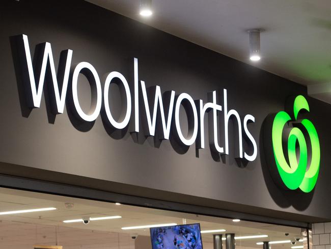 MELBOURNE AUSTRALIA - Newswire Photos FEBRUARY 21ST 2024 : Woolworths signage, as the Woolworths CEO resigns and Treasurer Jim Chalmers talks about the Wage Price Index and the Albanese Governments cost-of-living tax cuts. PICTURE : NCA Newswire / Nicki Connolly