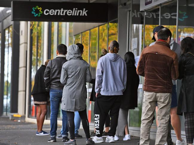 Reports of job scams have increased since COVID-19 sent more Australians into the job market. Picture: William West/AFP