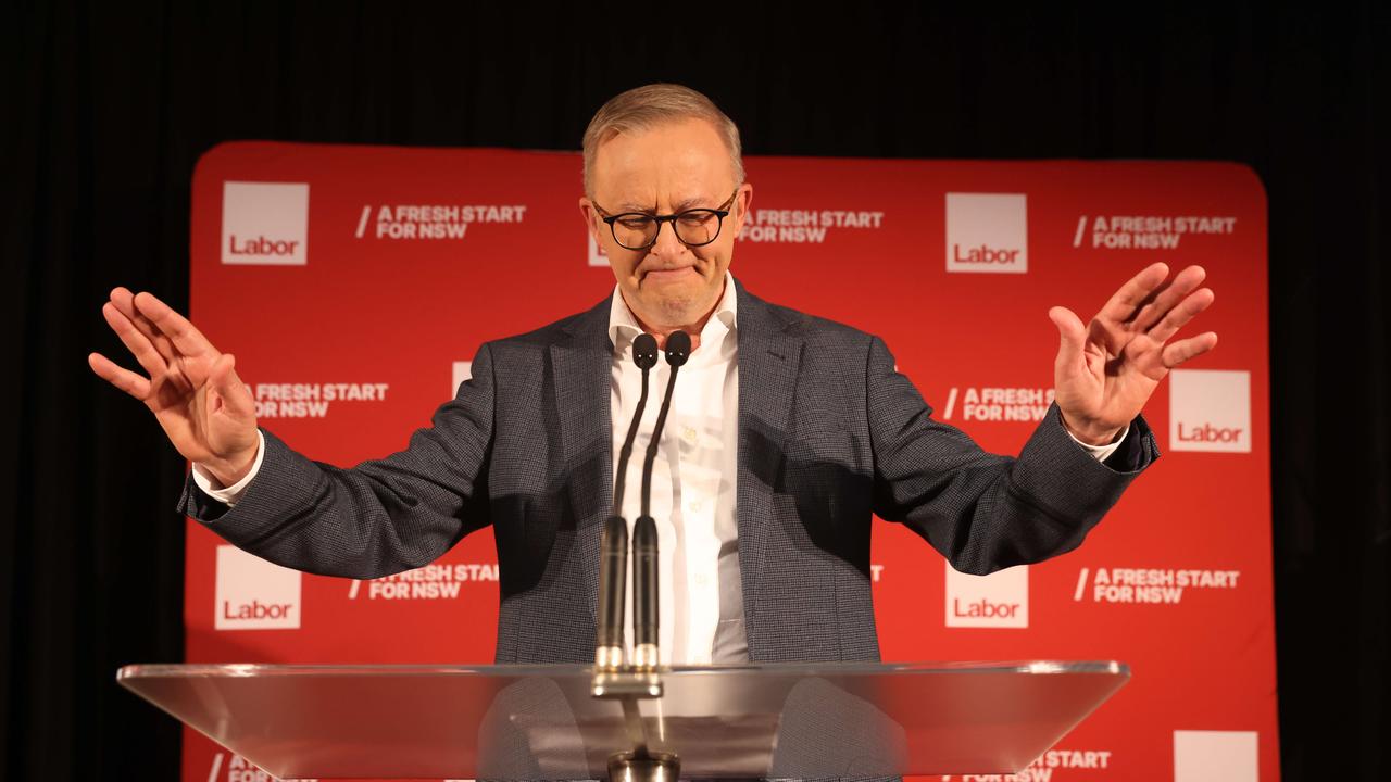 Prime Minister Anthony Albanese takes to the stage to introduce Chris Minns after he won the state election. Picture: NCA NewsWire / David Swift