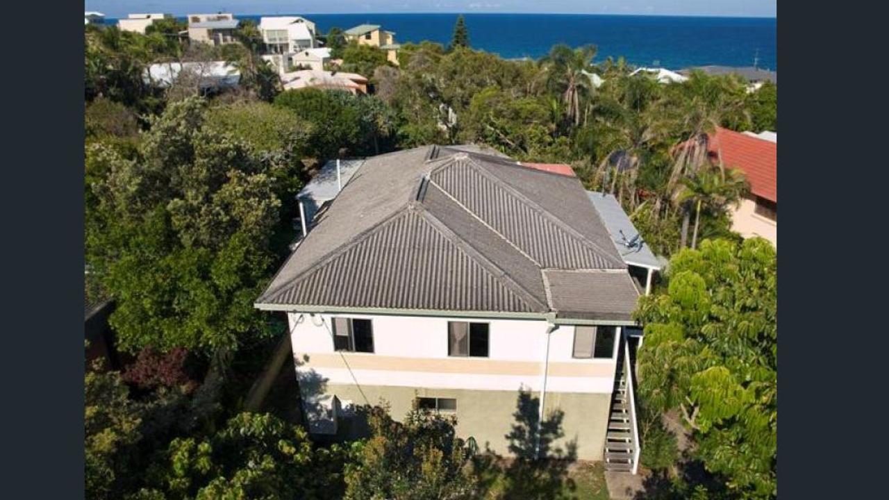 The Sunshine Beach apartment block, built in 1985, includes four two-bedroom units across two storeys.