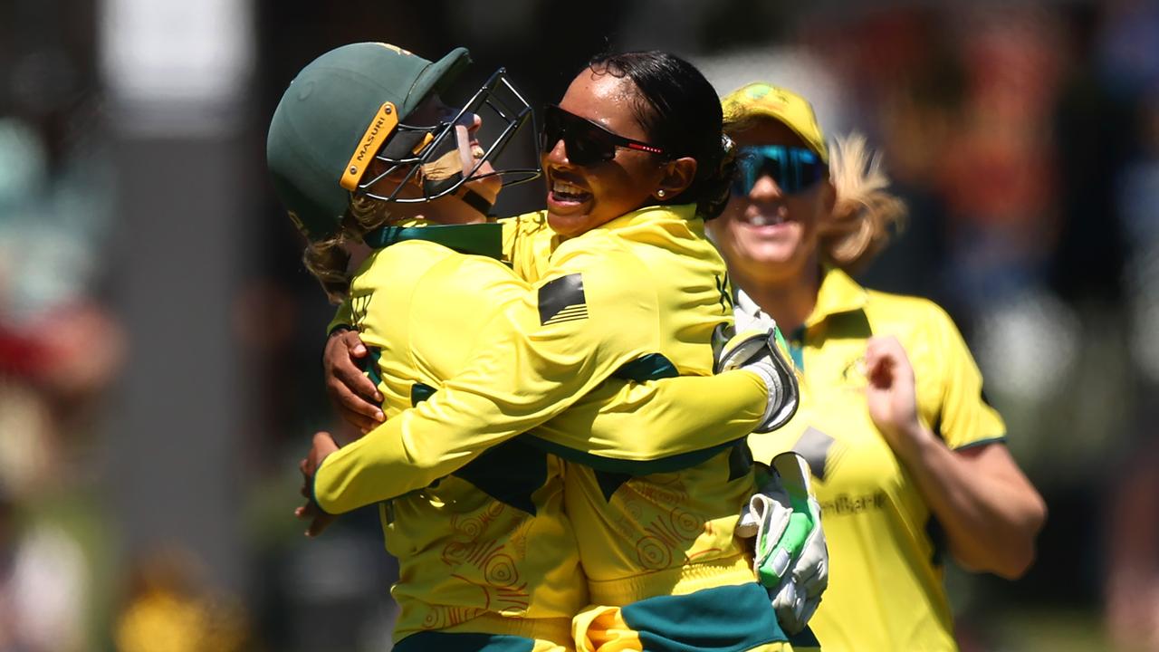 Alyssa Healy (R) felt the Junction Oval ODI was a turning point in the series. (Photo by Mike Owen - CA/Cricket Australia via Getty Images)