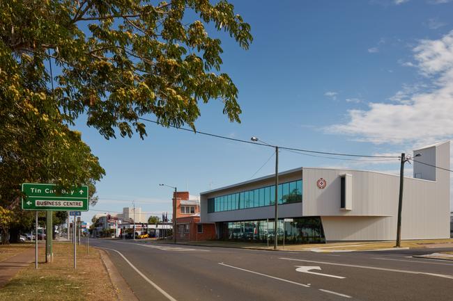 The QFES North Coast Regional Headquarters and Maryborough station received the regional commendation in Commercial Architecture at the 2023 Central Queensland Regional Architecture Awards.