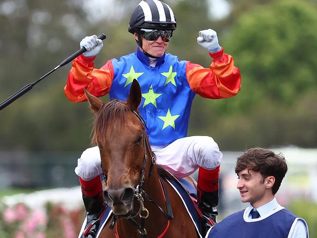 SYDNEY, AUSTRALIA - NOVEMBER 04: Craig Williams riding Bella Nipotina wins Race 7 Giga Kick Stakes during James Squire Golden Eagle Day - Sydney Racing at Rosehill Gardens on November 04, 2023 in Sydney, Australia. (Photo by Jeremy Ng/Getty Images)