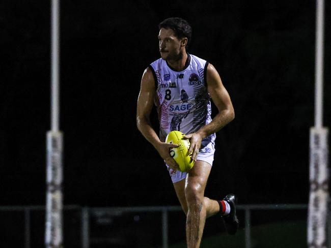 Michael Bowden playing for Southern Districts in the 2024-25 NTFL season. Picture: Celina Whan / AFLNT Media