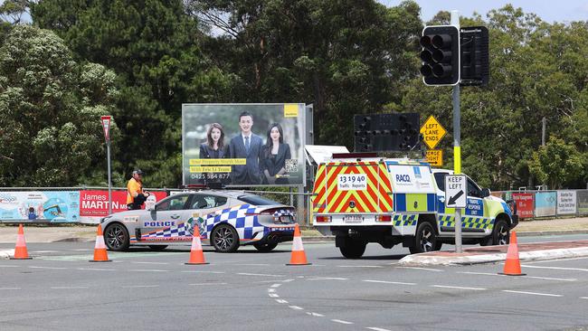 Police at the scene of the Beenleigh Road crash at Kuraby. Picture: Liam Kidston