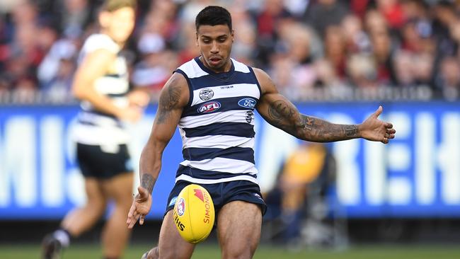 Tim Kelly of the Cats is seen in action during the Round 7 AFL match between the Geelong Cats and the Essendon Bombers at the MCG in Melbourne, Sunday, May 5, 2019. (AAP Image/Julian Smith) NO ARCHIVING, EDITORIAL USE ONLY