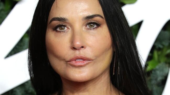 Demi Moore debuts striking new look