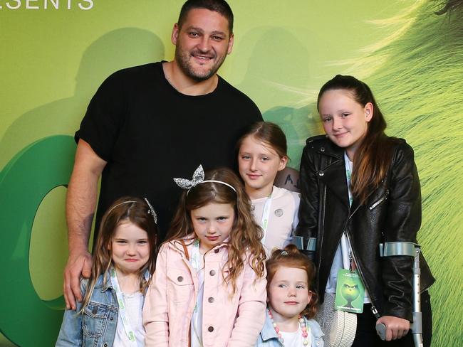 Brendan Fevola with, Lulu, Leni, Evie, Liv, and Penny Fevola at The Grinch premiere today.