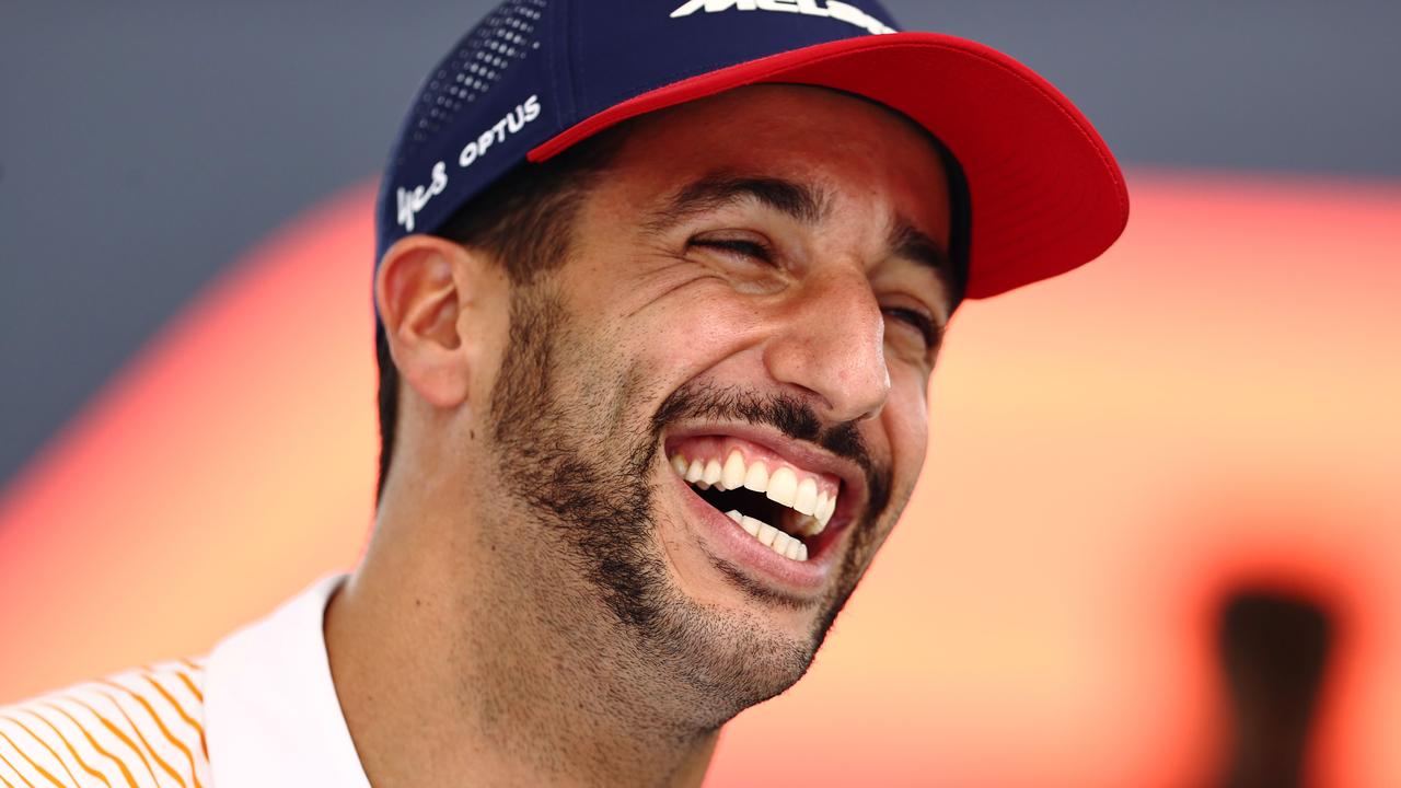 F1 新闻 2021：丹尼尔·里卡多 (Daniel Ricciardo) 在美国大奖赛之前采用了滑稽的美国口音