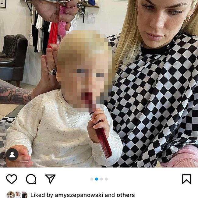 Gold Coast influencer Chloe Szepanowski has been accused of flouting mask rules after being seen without mask again. Picture: Instagram/Aussieinfluenceropinions