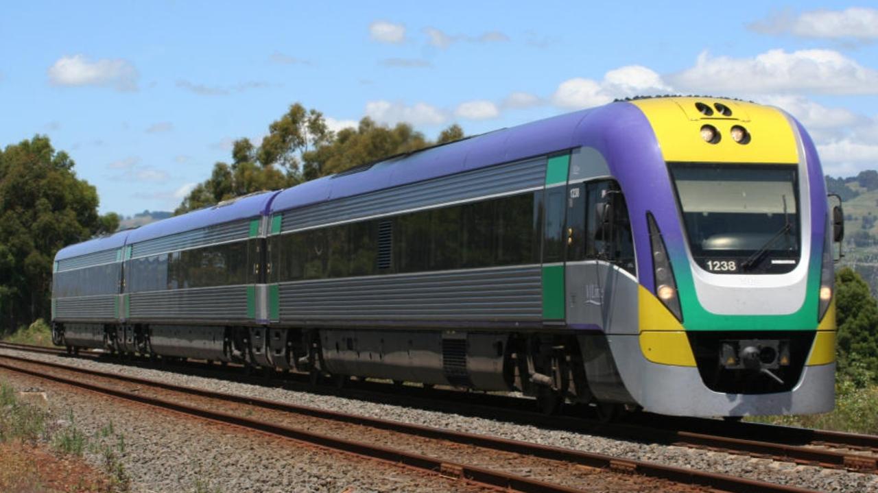 V Line Geelong train incorrectly routed to Ballarat Geelong