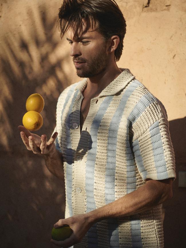 Juggling oranges