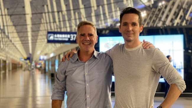 The Australian Financial Review's Michael Smith (left) and the ABC's Bill Birtles.