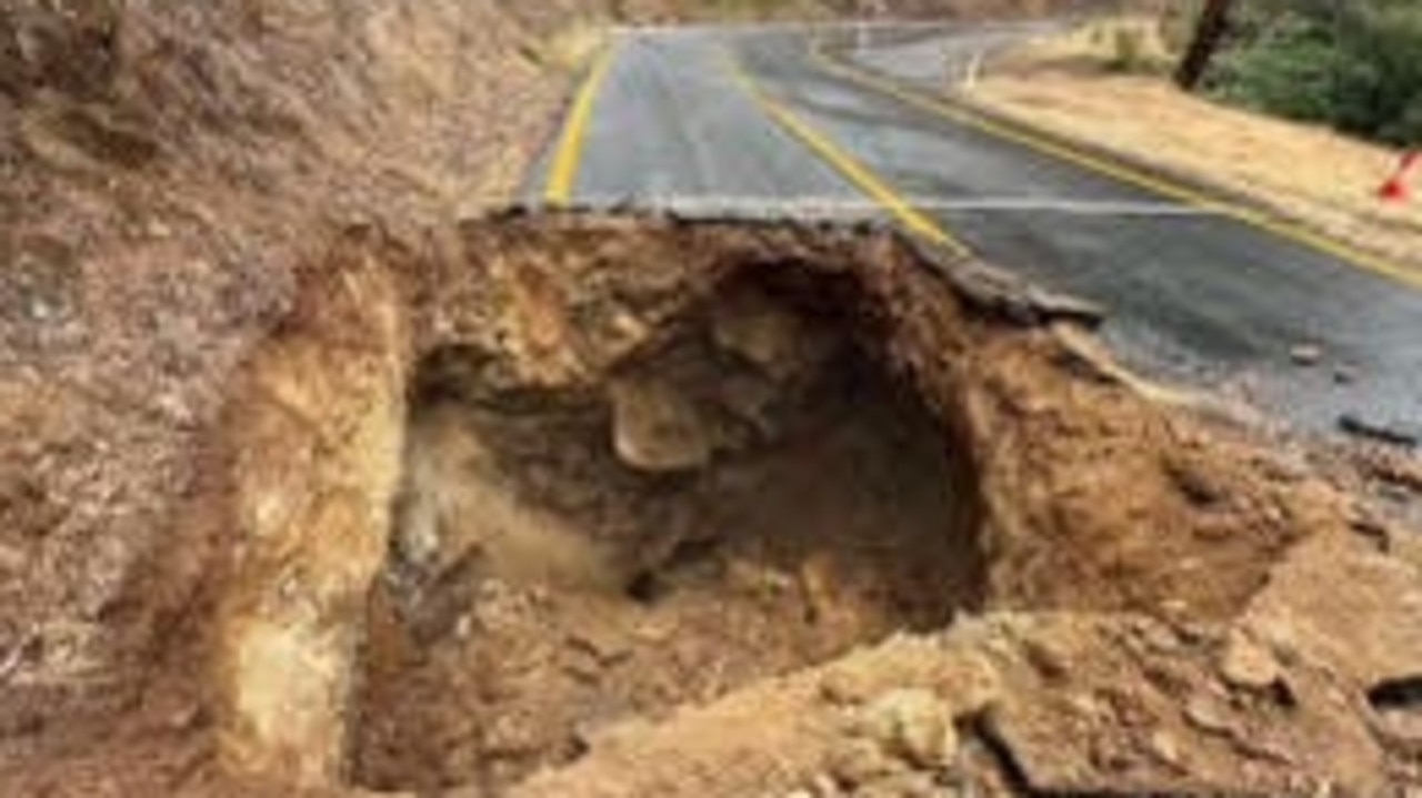 Omeo Highway reopens, but Great Alpine Road stays closed | The Weekly Times