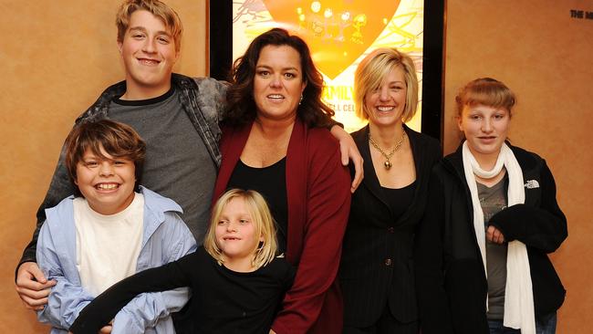 L —R: Blake, Parker, Vivi, Rosie, Kelli, and Chelsea O'Donnell in 2010. Picture: Stephen Lovekin/Getty