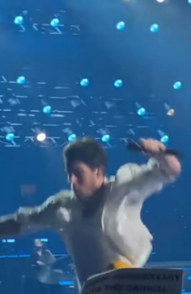 Nick Jonas falls through a hole onstage during Jonas Brothers’ Boston tour stop.