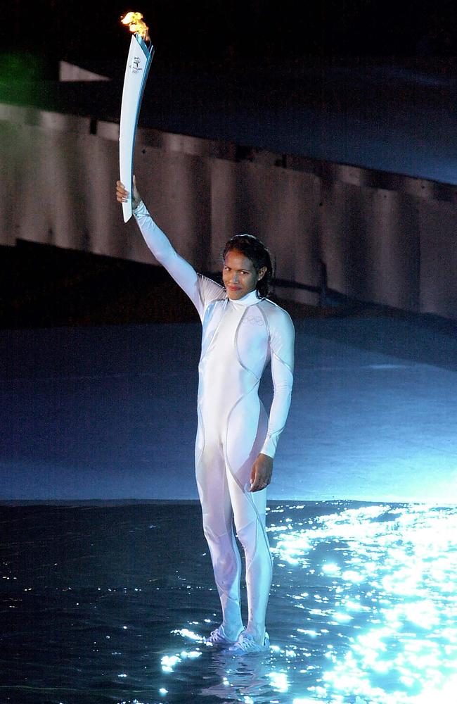 Cathy Freeman before lighting the Olympic cauldron in Sydney in 2000. Picture: AFP