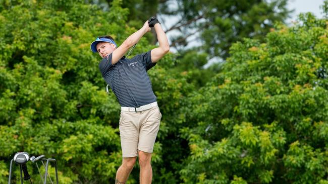 Jake Robinson at the Bank of Queensland charity golf day at North Lakes Resort Golf Club. (AAP Image/Richard Walker)