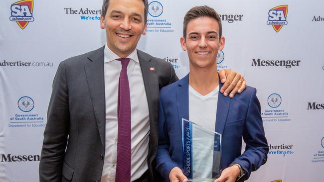 Jesse Isaac receives his School Sports Award for 2022. Picture: Ben Clark