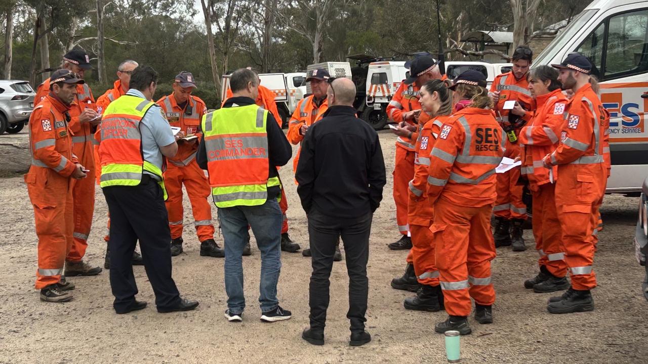 Fears for missing Geelong man as search intensifies