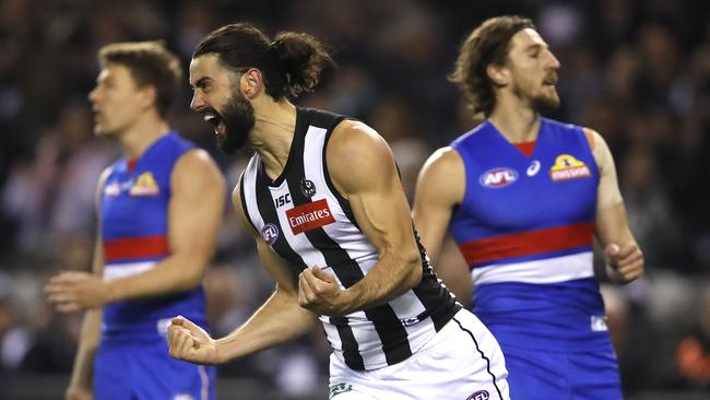 Ruckman Brodie Grundy had the better of Beau Webster at U18 level.