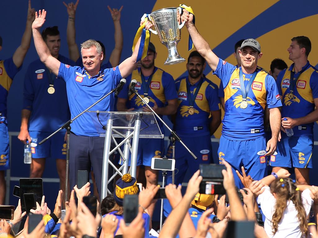 Eagles legend questions Hurn's leadership