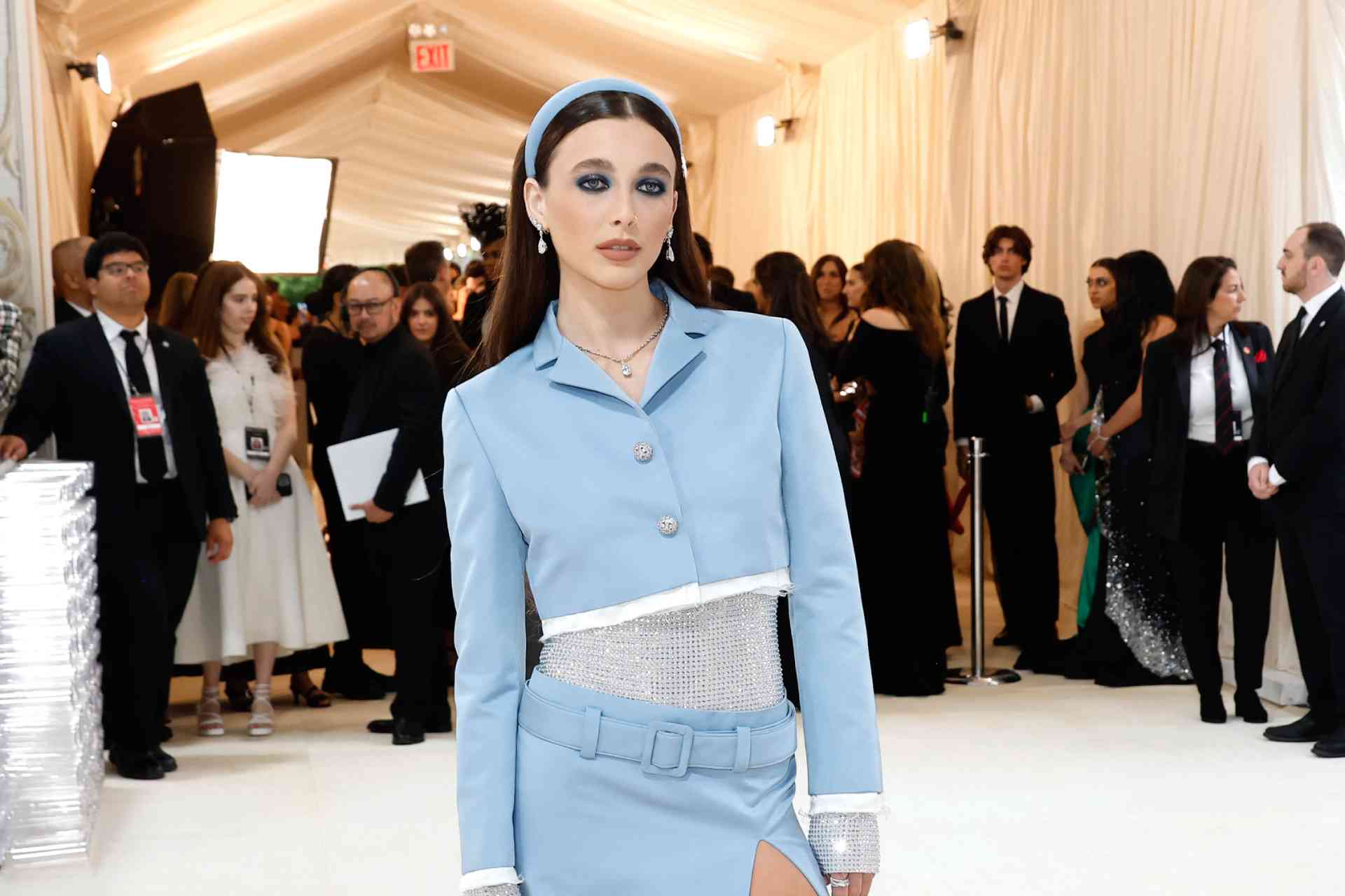 Emma Chamberlain Met Gala 2023: Star Dons A Royal Blue Reveal - Vogue  Australia