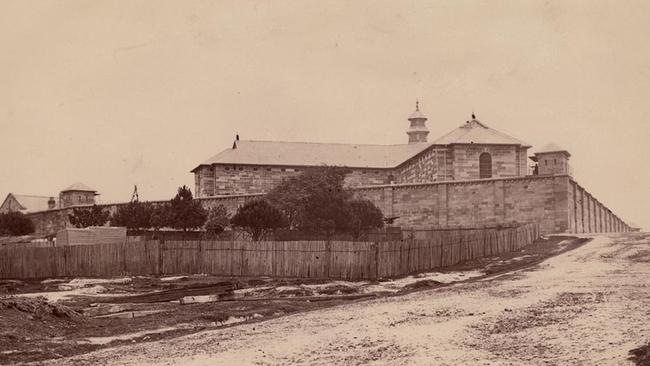Darlinghurst Gaol (N.E. corner) in 1870 (attributed to photographer Charles Pickering). Supplied: State Library of NSW