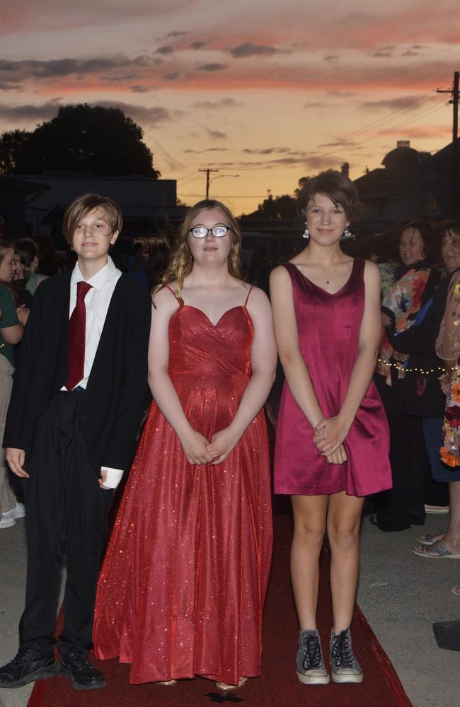 Warwick State High School graduate Imogen Leslie and siblings at Warwick RSL on November 17, 2023. Photo: Jessica Klein