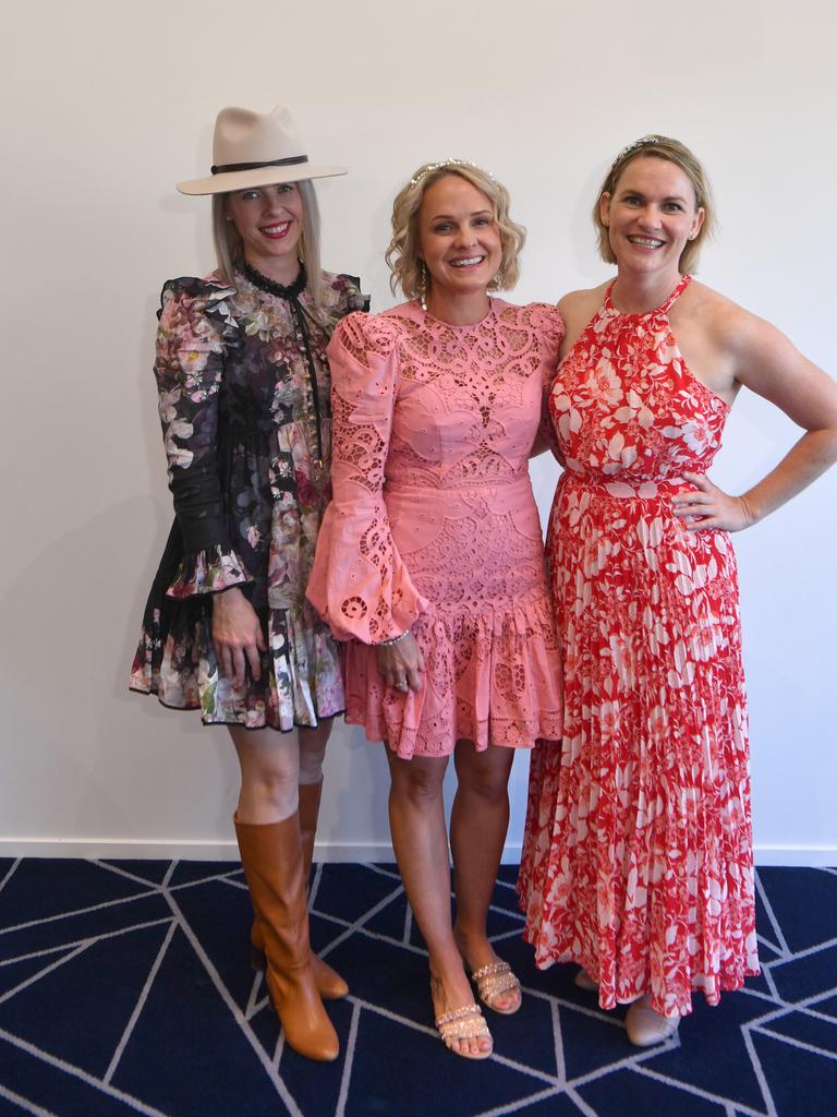 2YO Family Race day at Cluden Park. Monica McCage, Felicity Kippin and Lyndall Kennedy. Pictrue: Evan Morgan