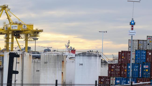 SYDNEY, AUSTRALIA - Newswire Photos August 01, 2022: A general view of a Gas storage facility at Port Botany in Sydney as Australia's gas crisis and the ACCC placing pressure on the federal government and exporters to take action amid a looming record shortage. Picture: NCA Newswire