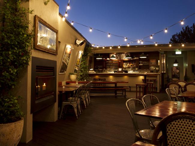 The Local Taphouse in Darlinghurst for Sydney Taste story about rooftop bars and dining.