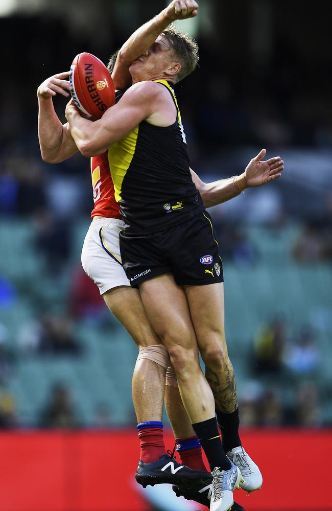 Josh Caddy marks under pressure.