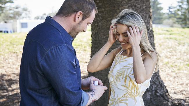 Jake Ryan and Sam Frost film scenes for Home and Away.